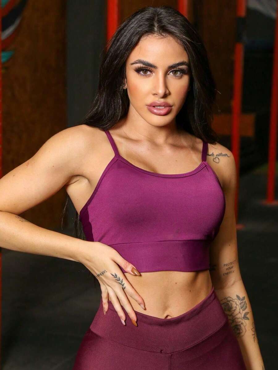 Conjunto para academia Fitness Top alcinha com Bojo