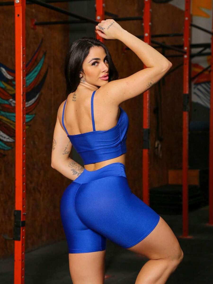 Conjunto short para academia Fitness Top alcinha com Bojo