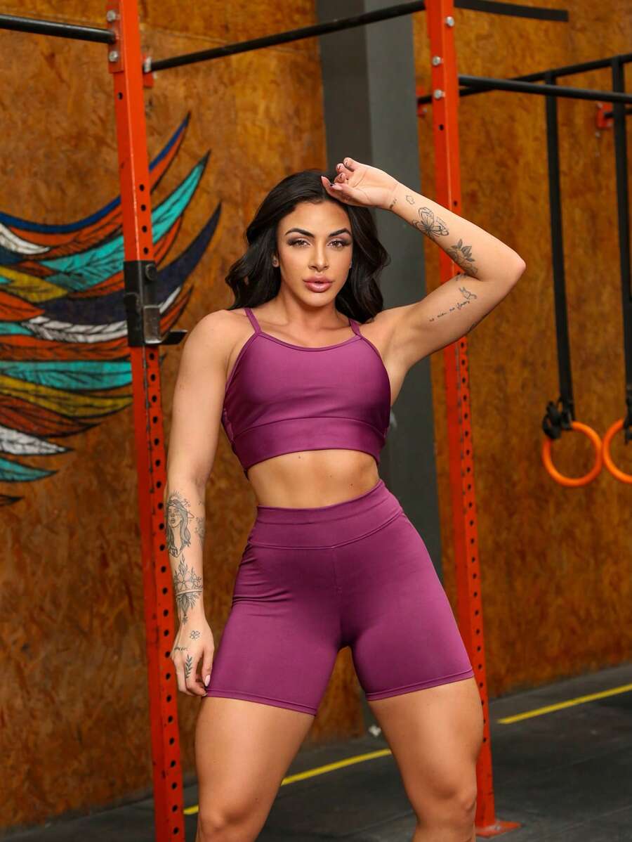 Conjunto short para academia Fitness Top alcinha com Bojo