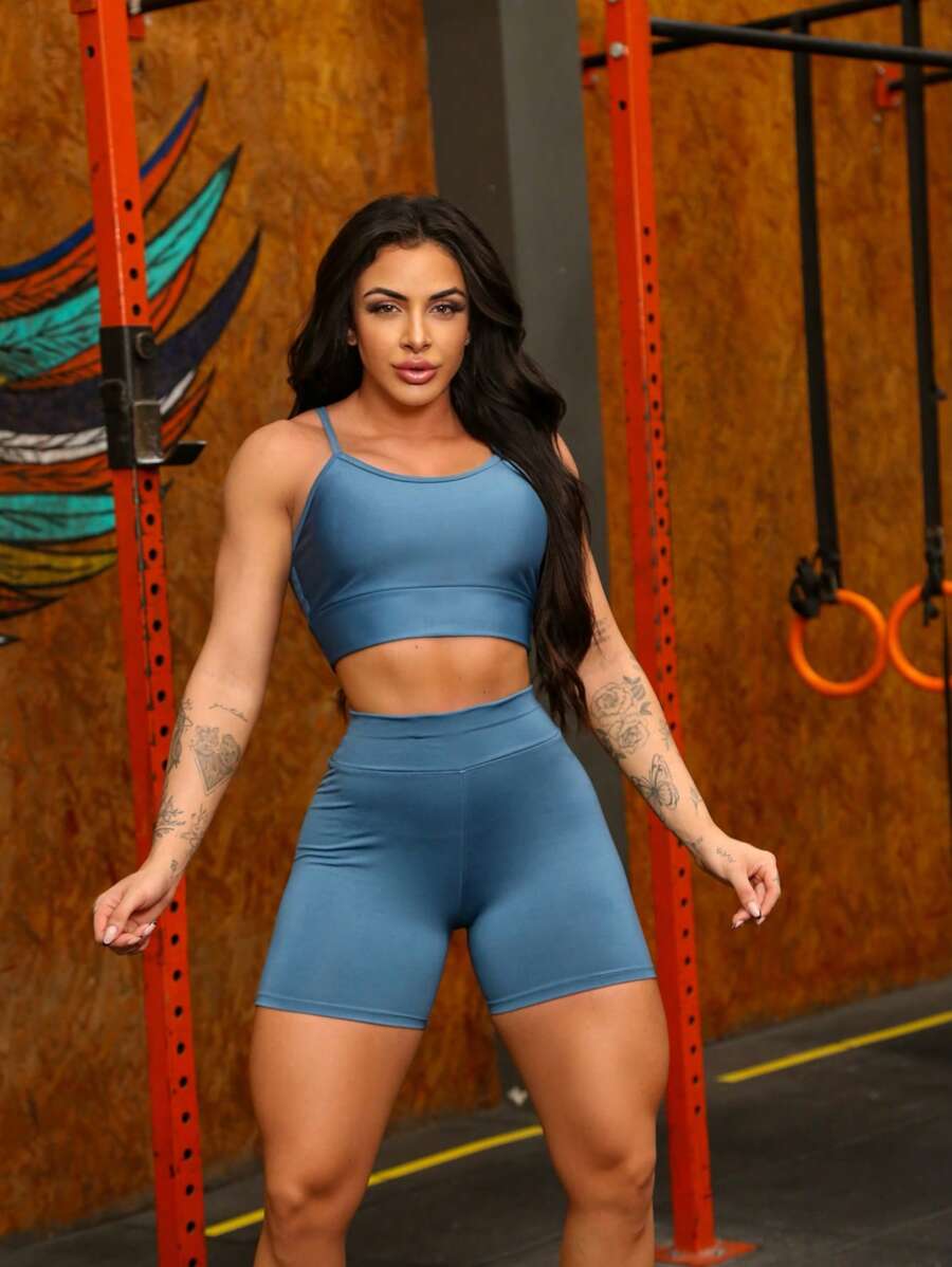 Conjunto short para academia Fitness Top alcinha com Bojo