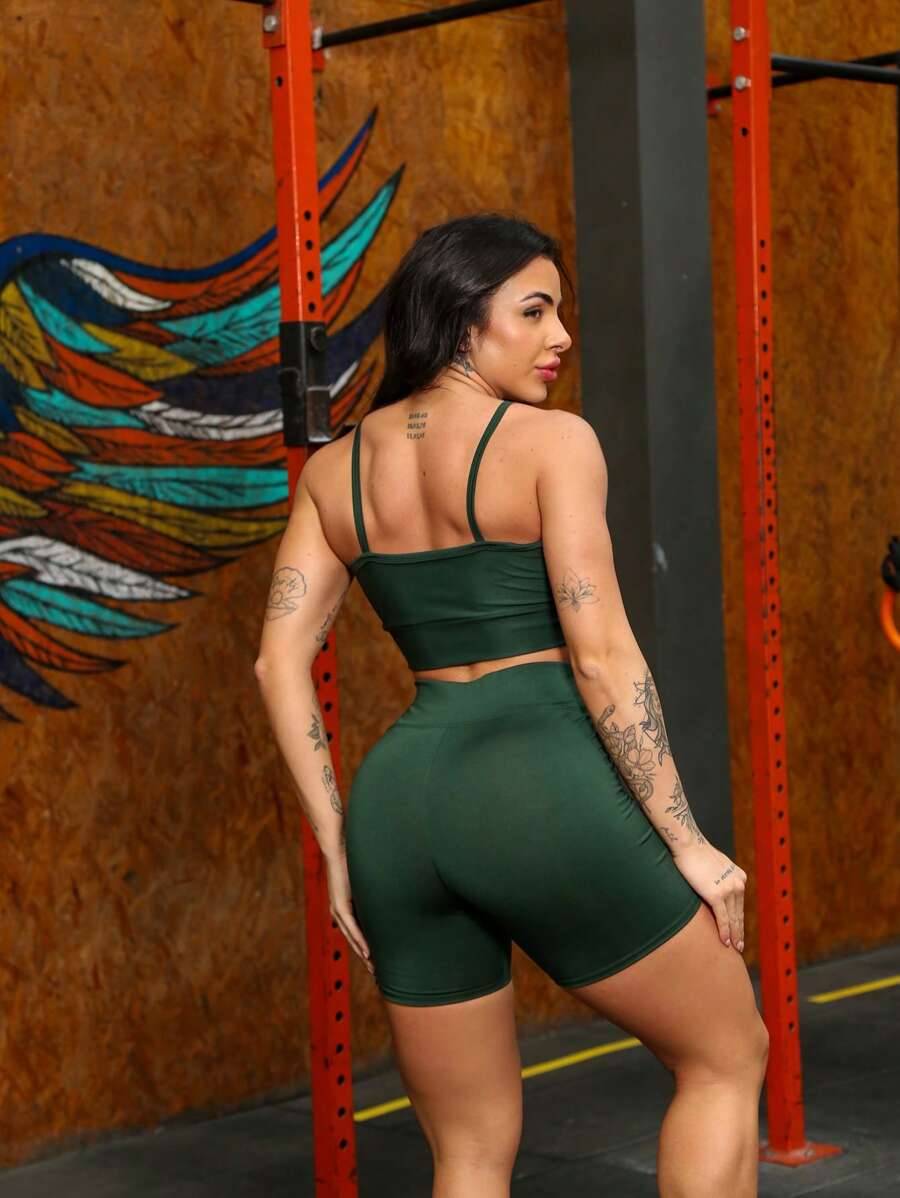 Conjunto short para academia Fitness Top alcinha com Bojo