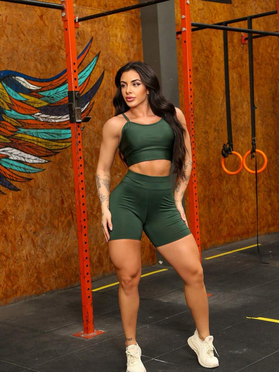 Conjunto short para academia Fitness Top alcinha com Bojo