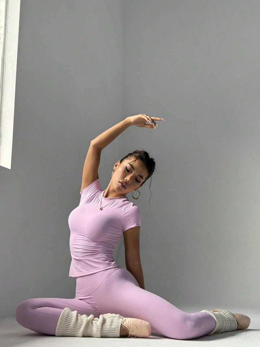 FWH Conjunto de Duas Peças Elegante e Básico para o Dia a Dia, com Top Sólido Fofo e Versátil, Cintura Alta, Ajustado, Elástico, Decote Redondo, Ideal para Dança, Corrida de Rua, Ioga, Controle da Barriga e Realce das Pernas e Bumbum, Ideal para Campus, F