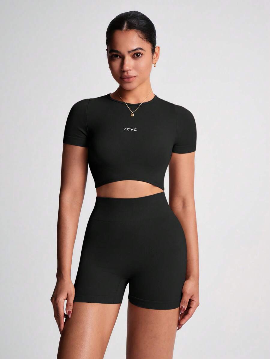 TCVC Conjunto de Camiseta de Manga Curta e Shorts Esportivos de Alta Elasticidade para Mulheres, Gola Redonda Sem Costura, Cintura Alta com Controle da Barriga e Bumbum Empinado, Tecido Amigável à Pele, Modelagem Justa, Versátil e Casual, Adequado para To