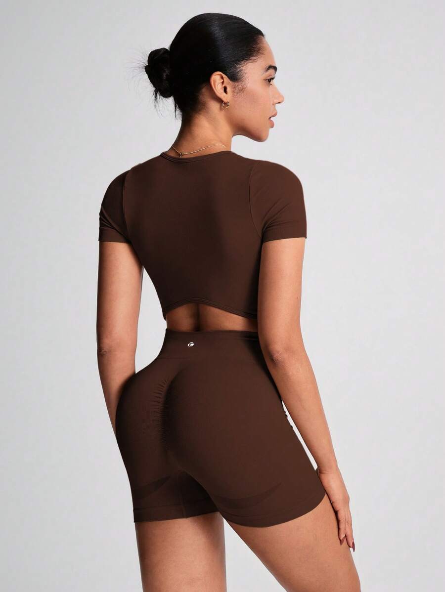 TCVC Conjunto de Camiseta de Manga Curta e Shorts Esportivos de Alta Elasticidade para Mulheres, Gola Redonda Sem Costura, Cintura Alta com Controle da Barriga e Bumbum Empinado, Tecido Amigável à Pele, Modelagem Justa, Versátil e Casual, Adequado para To
