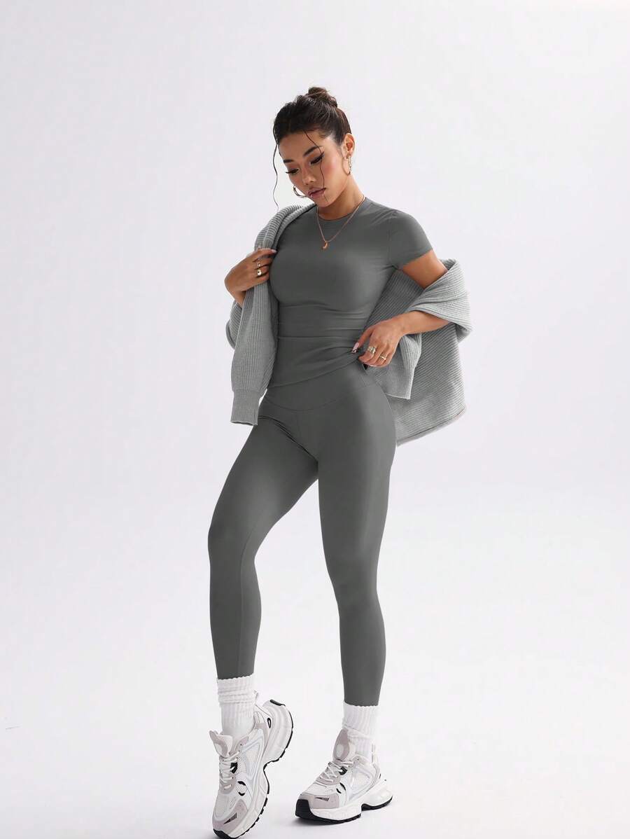 FWH Conjunto de Duas Peças Elegante e Básico para o Dia a Dia, com Top Sólido Fofo e Versátil, Cintura Alta, Ajustado, Elástico, Decote Redondo, Ideal para Dança, Corrida de Rua, Ioga, Controle da Barriga e Realce das Pernas e Bumbum, Ideal para Campus, F