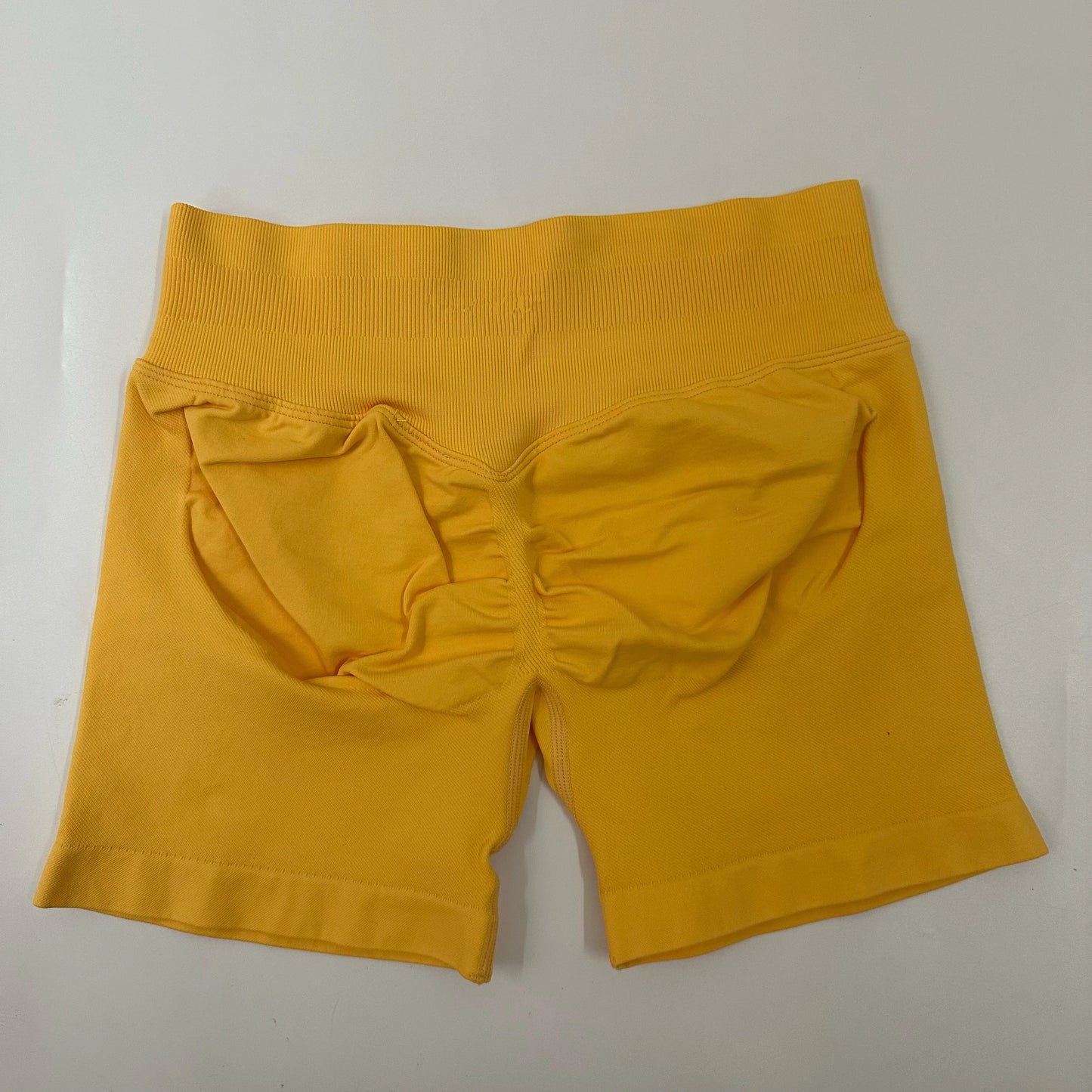 No Logo Yoga Shorts Low Ribbed Waist Band Yoga Shorts Seamless Scrunch Bum Workout Gym Shorts Booty Hight Stretch Running Shorts